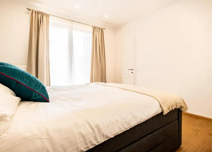 Tom's Seeblick Domizil