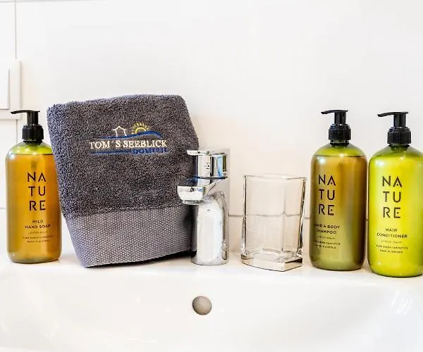 Tom's Seeblick Domizil דירה Unternarrach